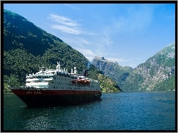 Norwegia, Statek, Góry, Jezioro, Geiranger